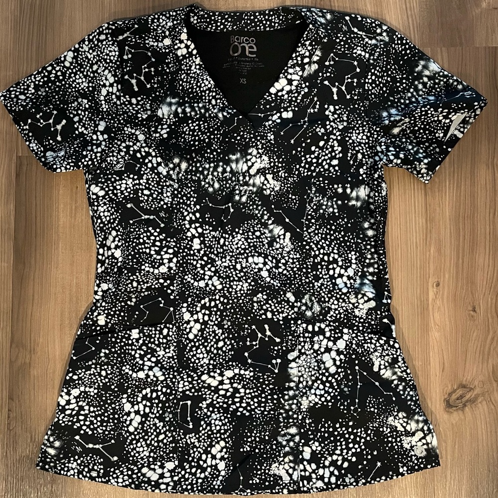 Barco One Scrub Top
